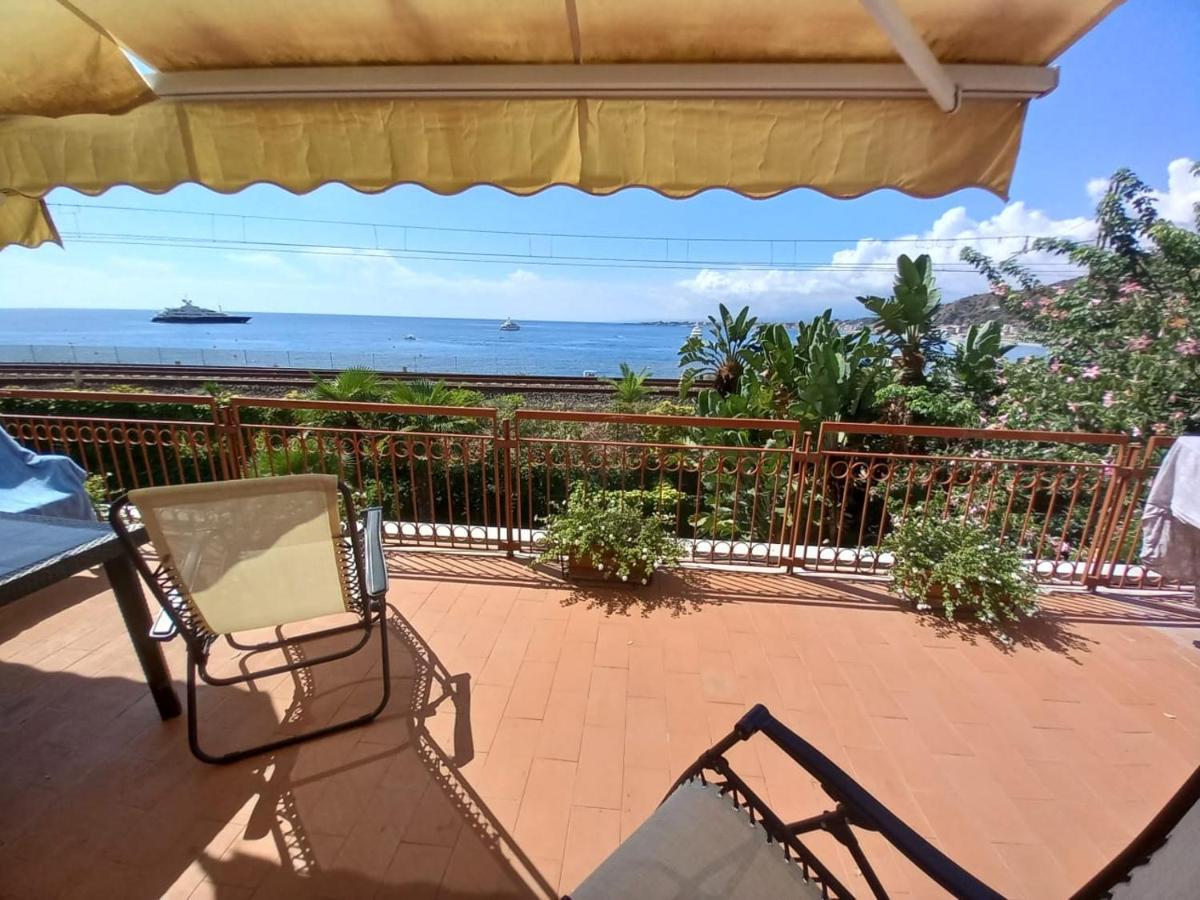 White Lotus Apartment Taormina Exterior foto